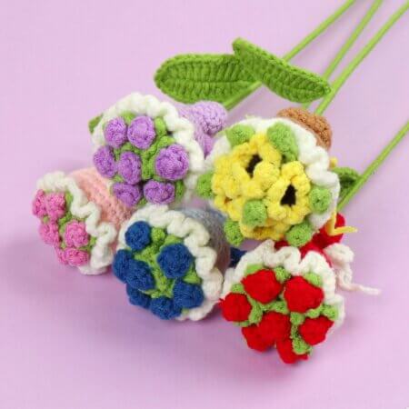 Hand woven - knitted - hand-held flowers - bouquets - decorations -01.